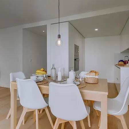 Appartement Feels Like Home Salitre Modern Garden Apartment