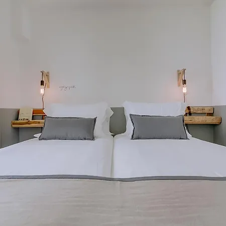 Feels Like Home Salitre Modern Garden Apartment Lissabon